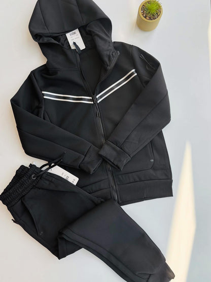Екип Black